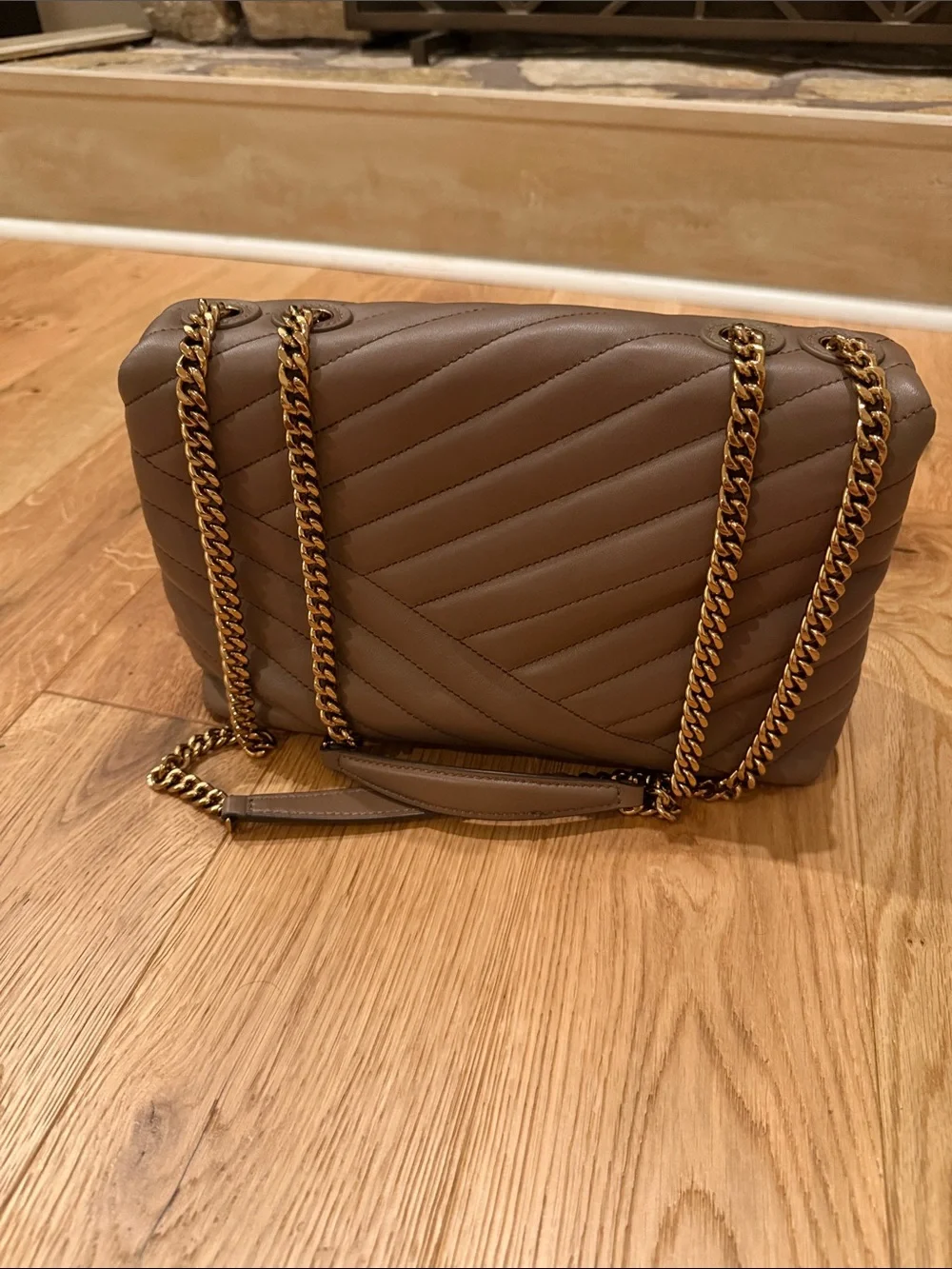 Tory Burch Quilted Shoulder Bag in Taupe with Gold Hardware